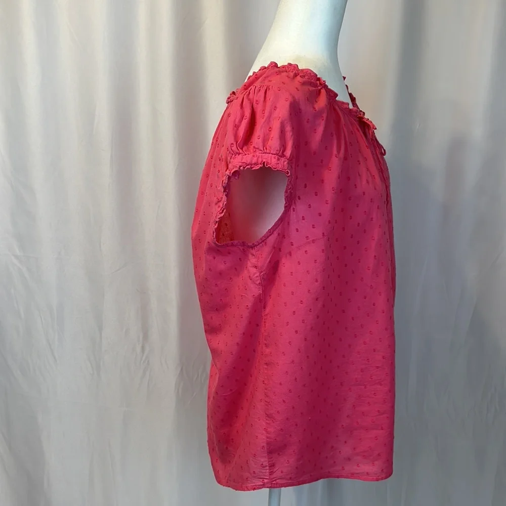 Izod - Magenta Blouse with Cap Sleeves and Dots, Size L. - Picture 3 of 5